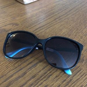 TOMS "SANDELA" Sunglasses Black